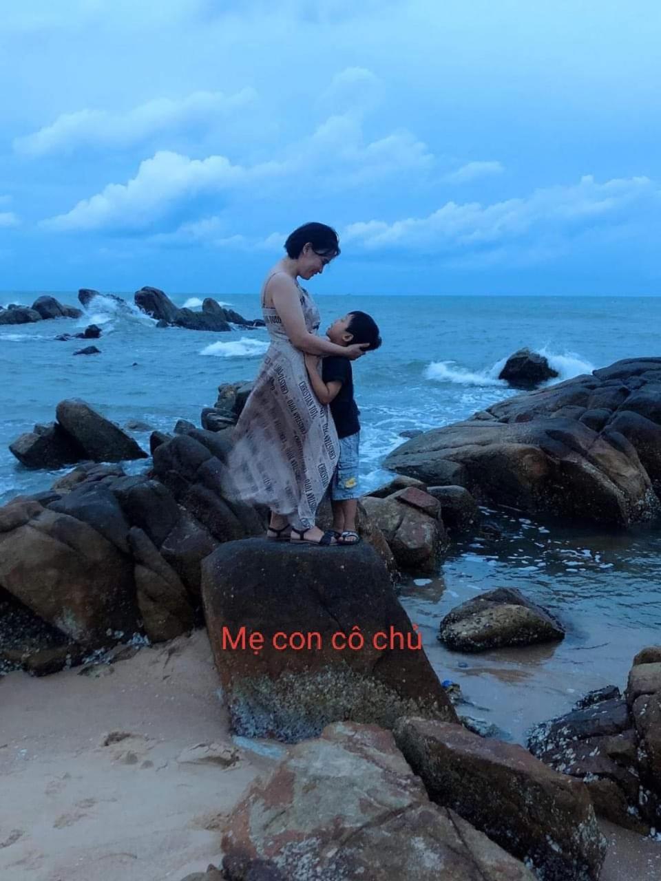 Nha Nghi Hoa Muoi Gio Hotel Tan Tao Bagian luar foto
